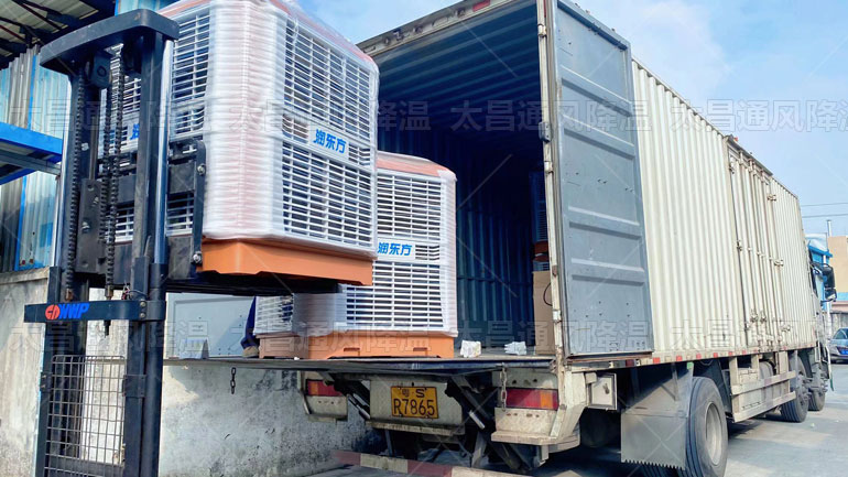 化工廠車間降溫有方法，工廠降溫環(huán)?？照{(diào)來(lái)解決